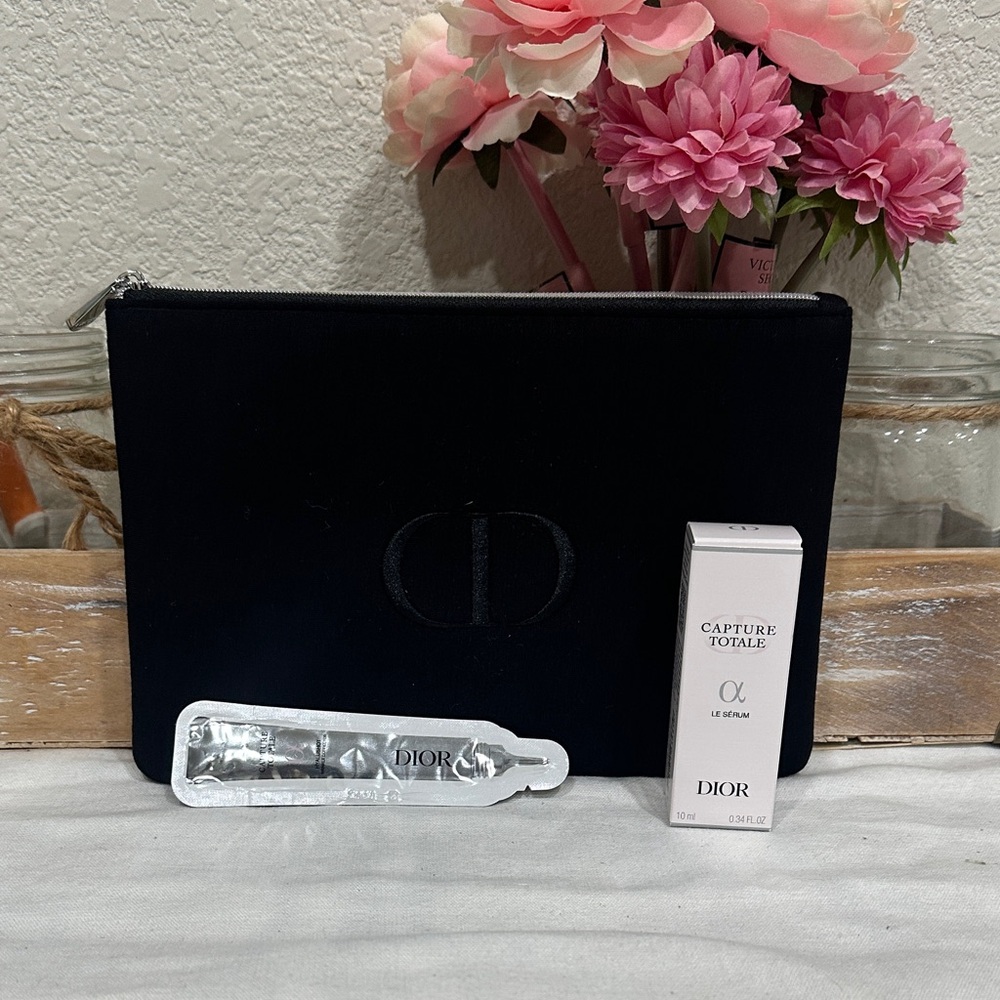 Dior Beauty Pouch with Capture Totale